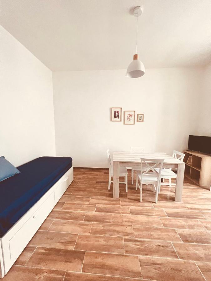 Civico 81 Apartment Naples Exterior photo
